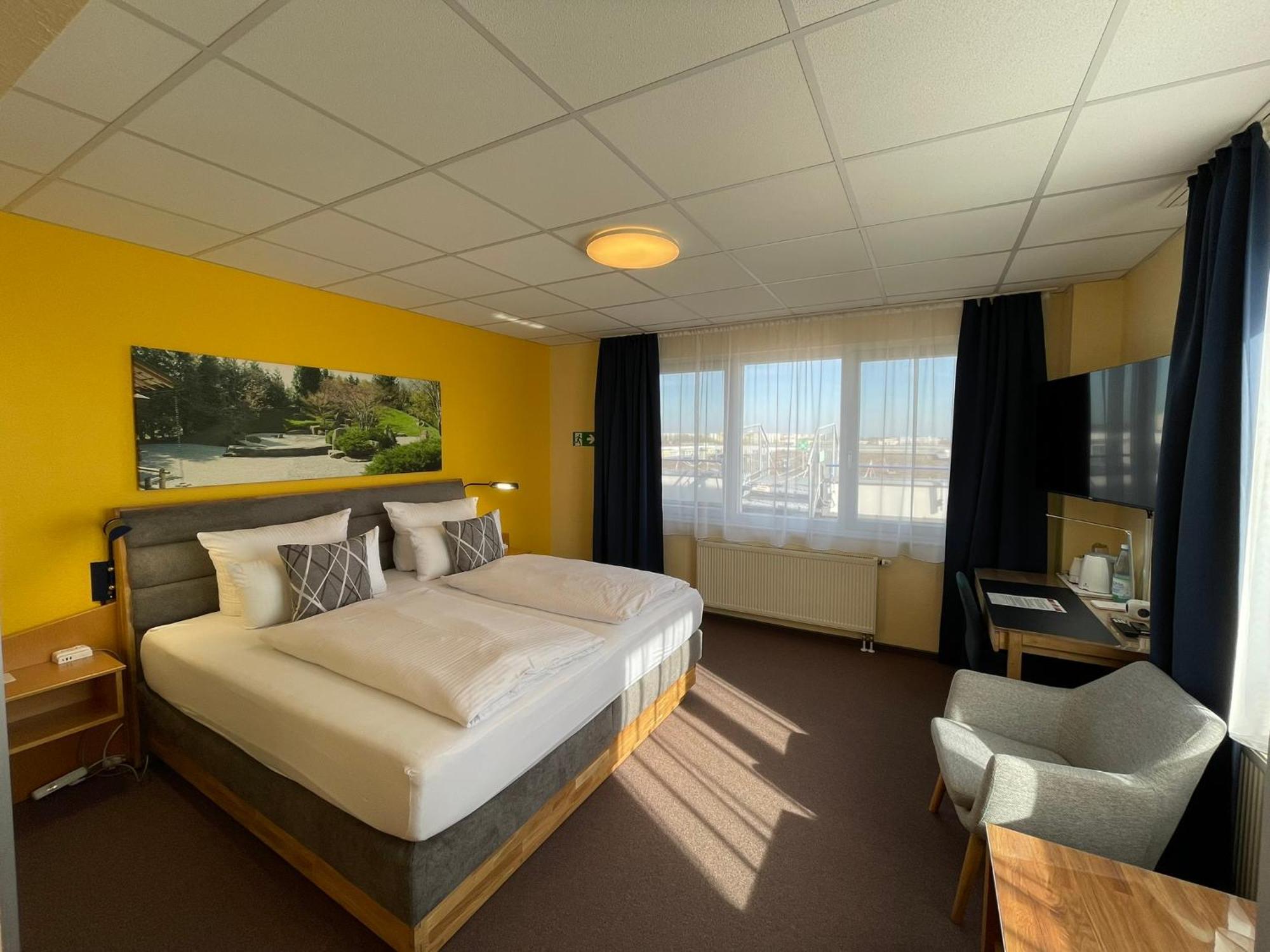 Parkhotel Marzahn Berlin Exterior photo
