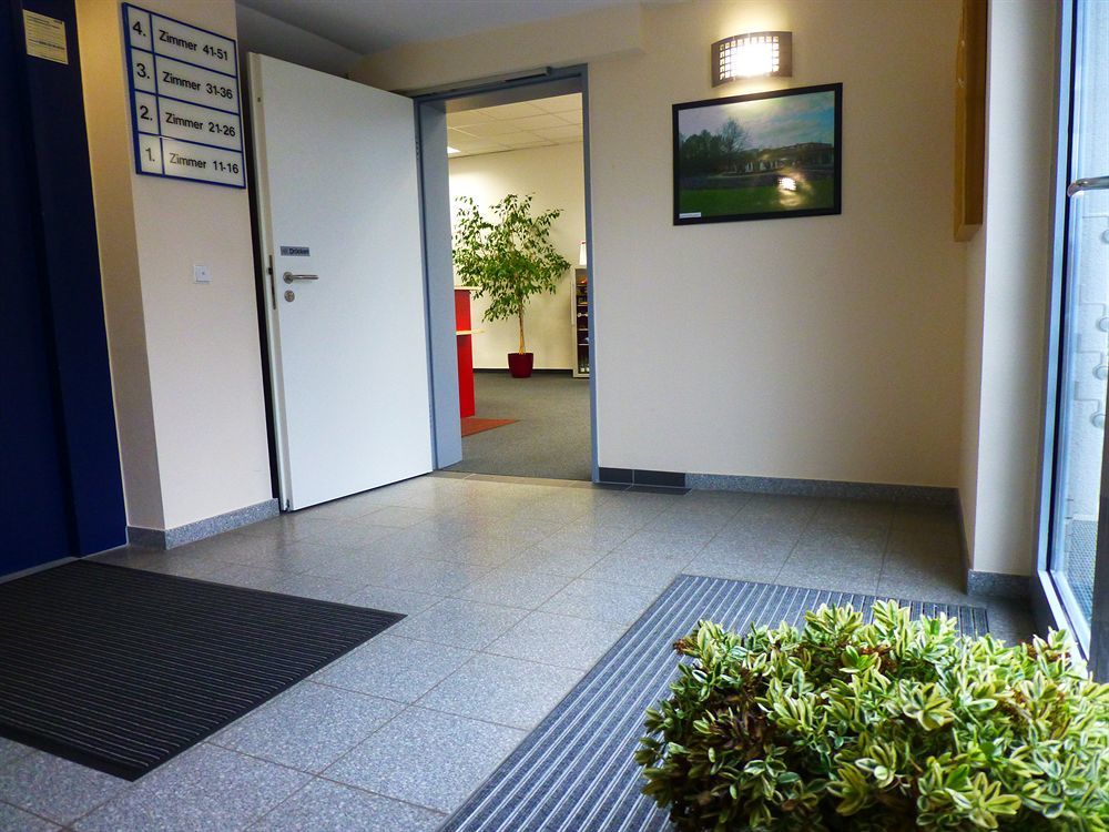 Parkhotel Marzahn Berlin Exterior photo